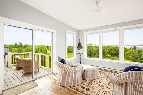 6 Clayton Lane Rockland ME 04841