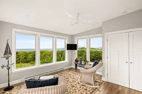 6 Clayton Lane Rockland ME 04841