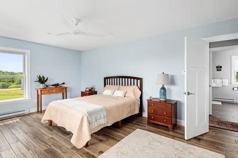 6 Clayton Lane Rockland ME 04841