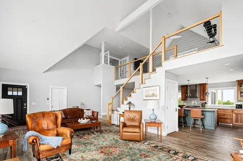6 Clayton Lane Rockland ME 04841