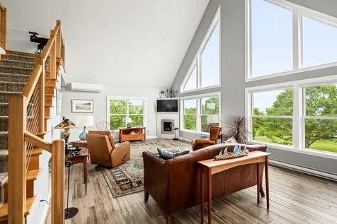 6 Clayton Lane Rockland ME 04841