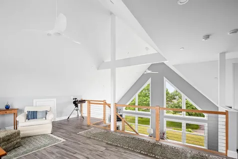 6 Clayton Lane Rockland ME 04841