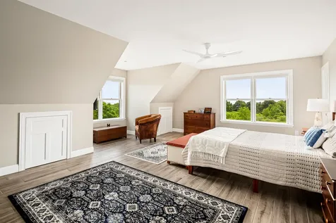 6 Clayton Lane Rockland ME 04841