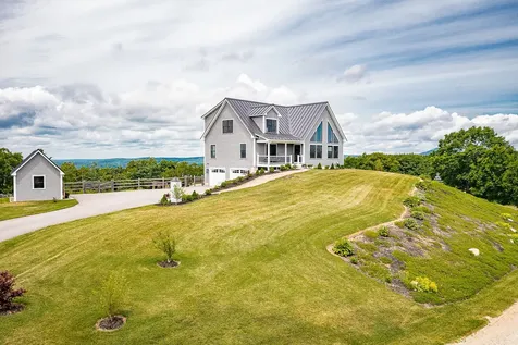 6 Clayton Lane Rockland ME 04841