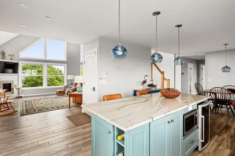 6 Clayton Lane Rockland ME 04841