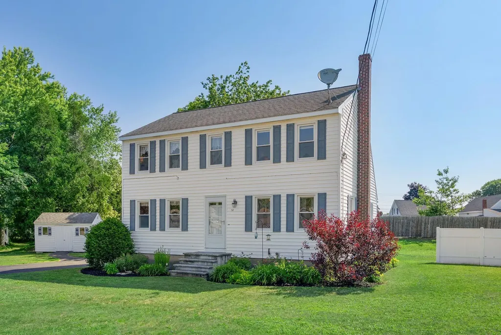 Biddeford ME, 38 Greenfield Lane