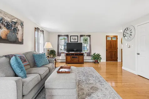 38 Greenfield Lane Biddeford ME 04005