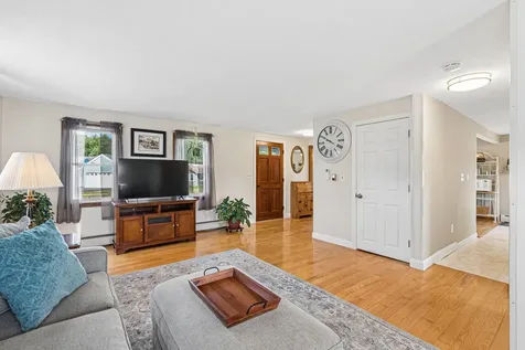 38 Greenfield Lane Biddeford ME 04005