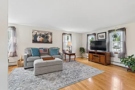 38 Greenfield Lane Biddeford ME 04005