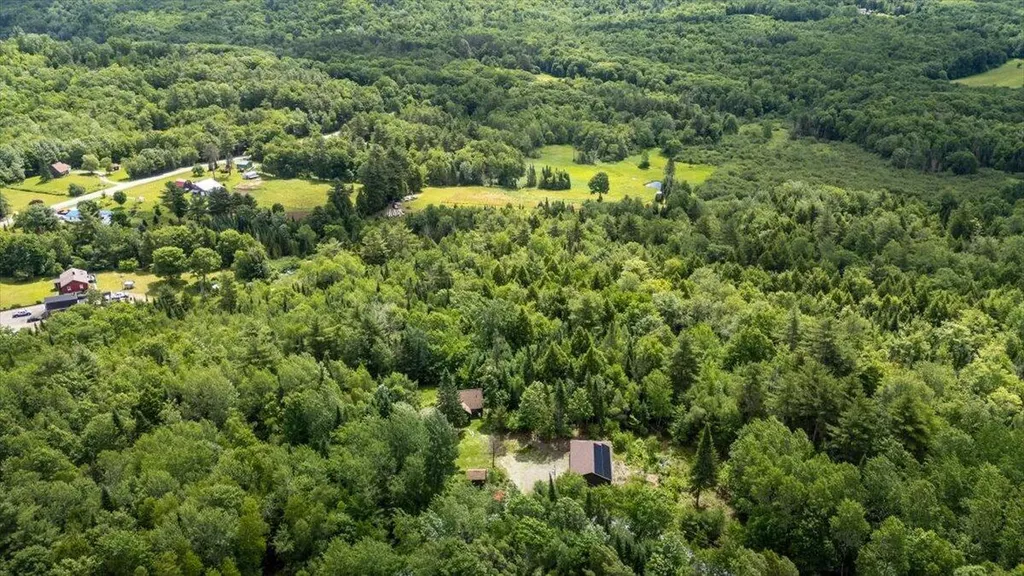 92 Serenity Lane Union ME 04862