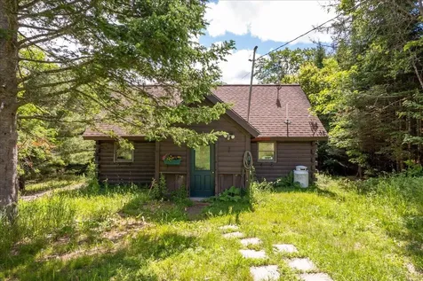 92 Serenity Lane Union ME 04862