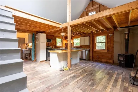 92 Serenity Lane Union ME 04862