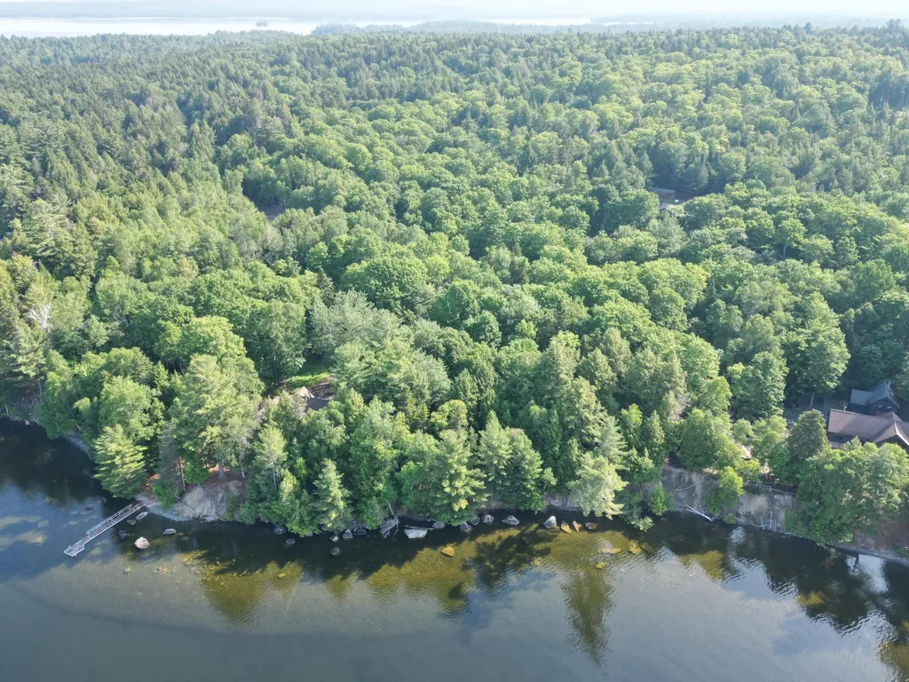 M5 L9&10 Black Point Road Beaver Cove ME 04441
