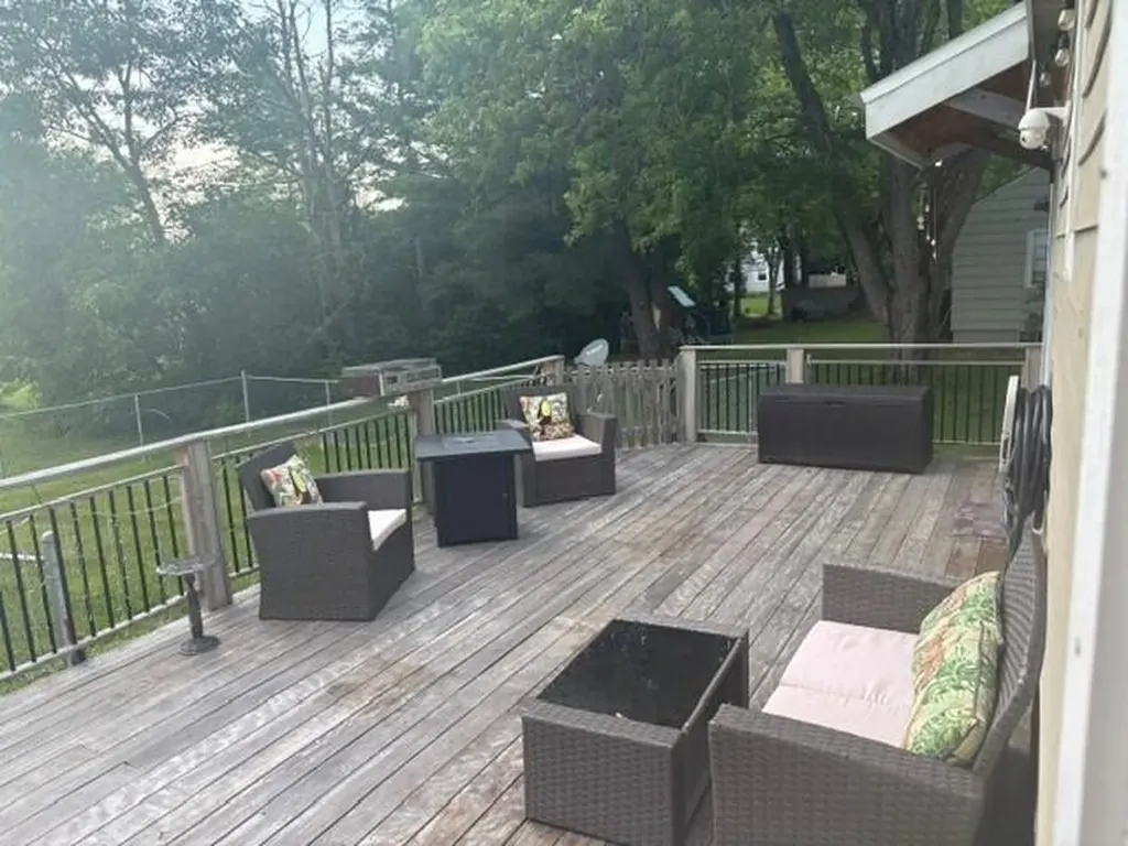 115 Parkway N Brewer ME 04412