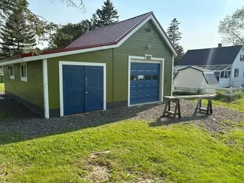 115 Parkway N Brewer ME 04412