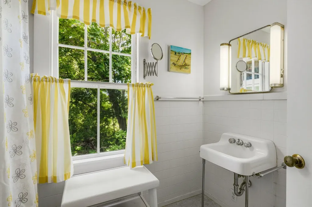 12-14 Bayview Avenue Biddeford ME 04005