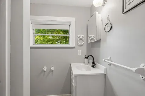 12-14 Bayview Avenue Biddeford ME 04005