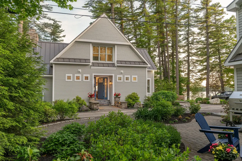 3-2 Creek Lane Manchester ME 04351