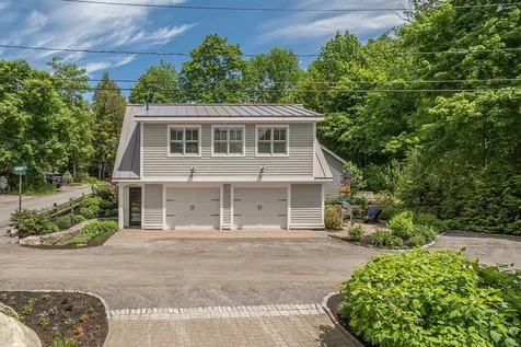 3-2 Creek Lane Manchester ME 04351