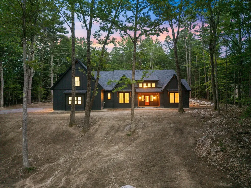 34 Alice Road Casco ME 04015