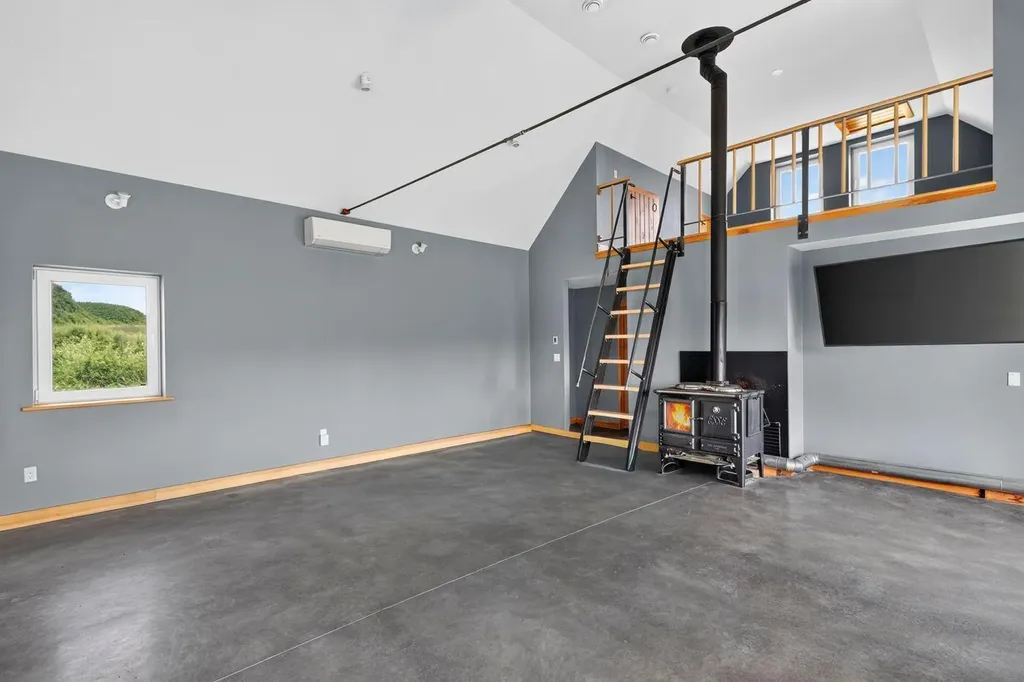 156 Crummett Mountain Road Somerville ME 04348