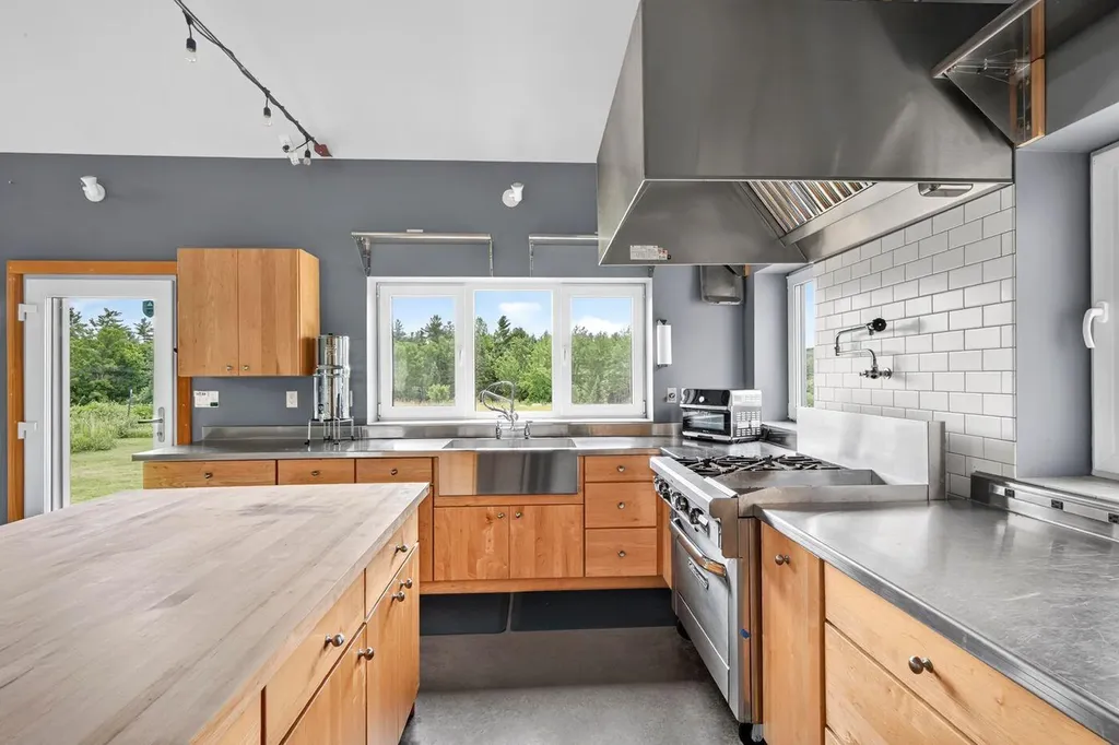 156 Crummett Mountain Road Somerville ME 04348