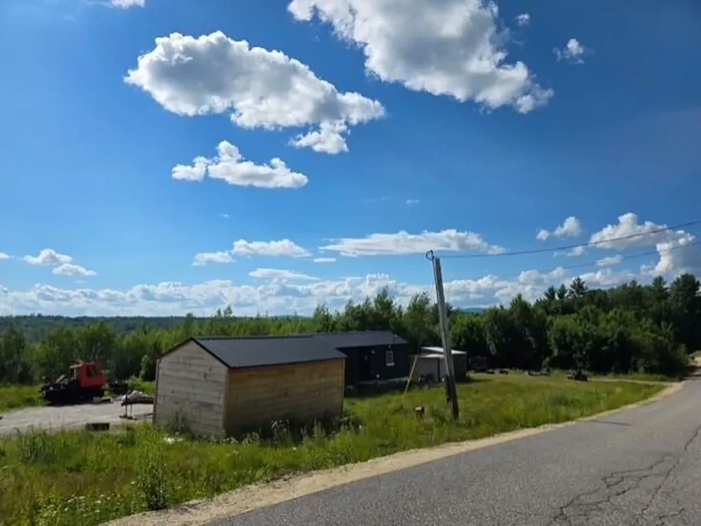 136 Ellingwood Road Paris ME 04281