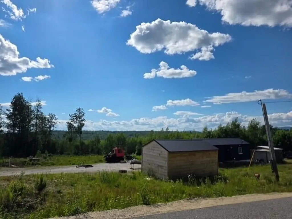 136 Ellingwood Road Paris ME 04281