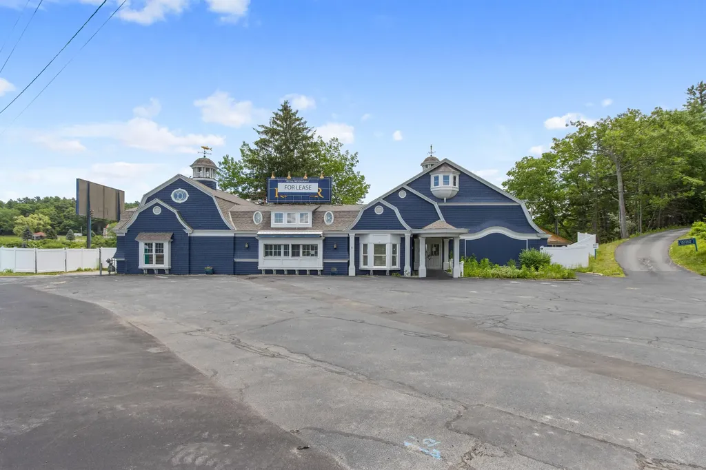1335 Us-1 Yarmouth ME 04096