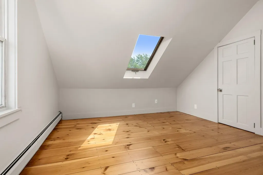 27 Government Street Kittery ME 03904