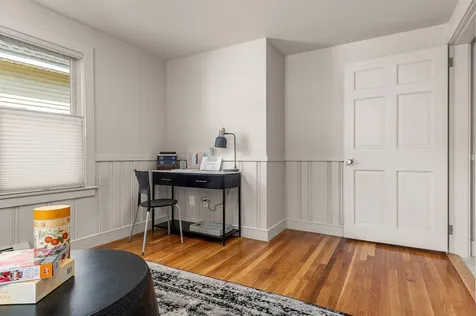 27 Government Street Kittery ME 03904