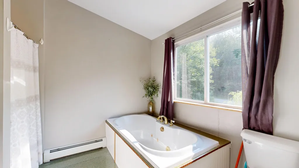 1152 Manchester Road Belgrade ME 04917