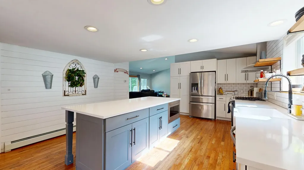 1152 Manchester Road Belgrade ME 04917