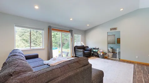 1152 Manchester Road Belgrade ME 04917