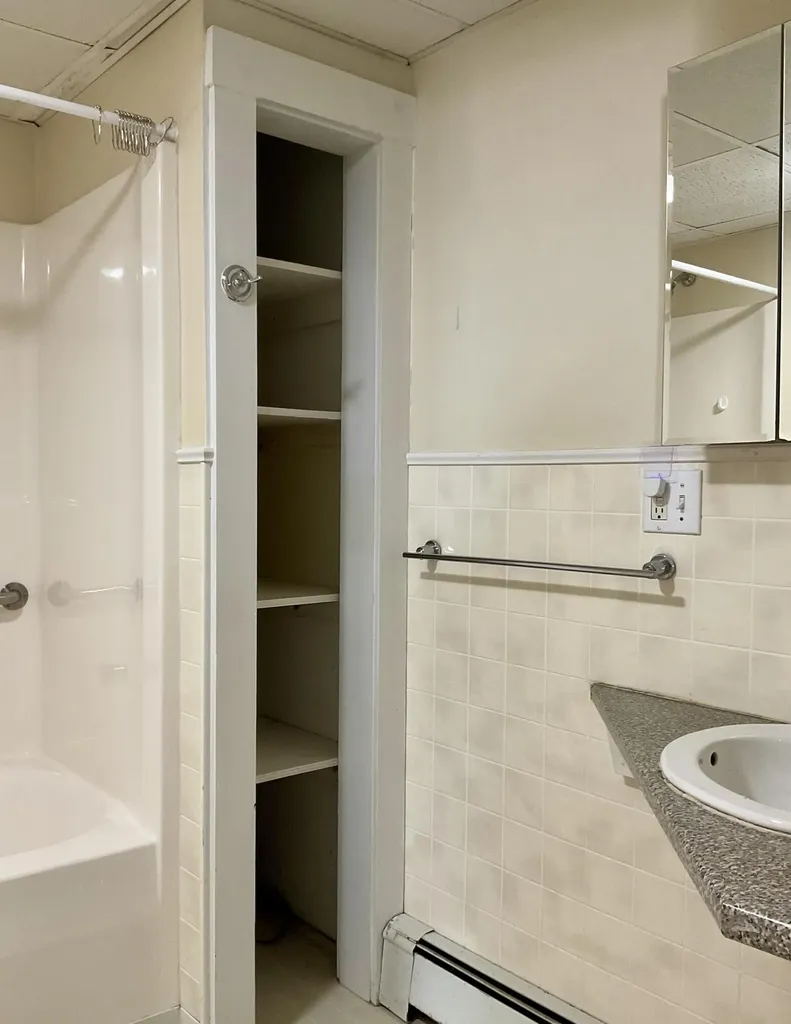 27 Wesley Street Bath ME 04530