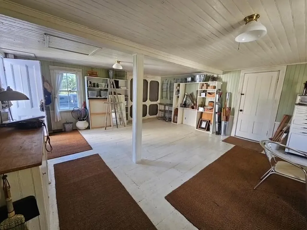 1500 State Route 32 Bristol ME 04564