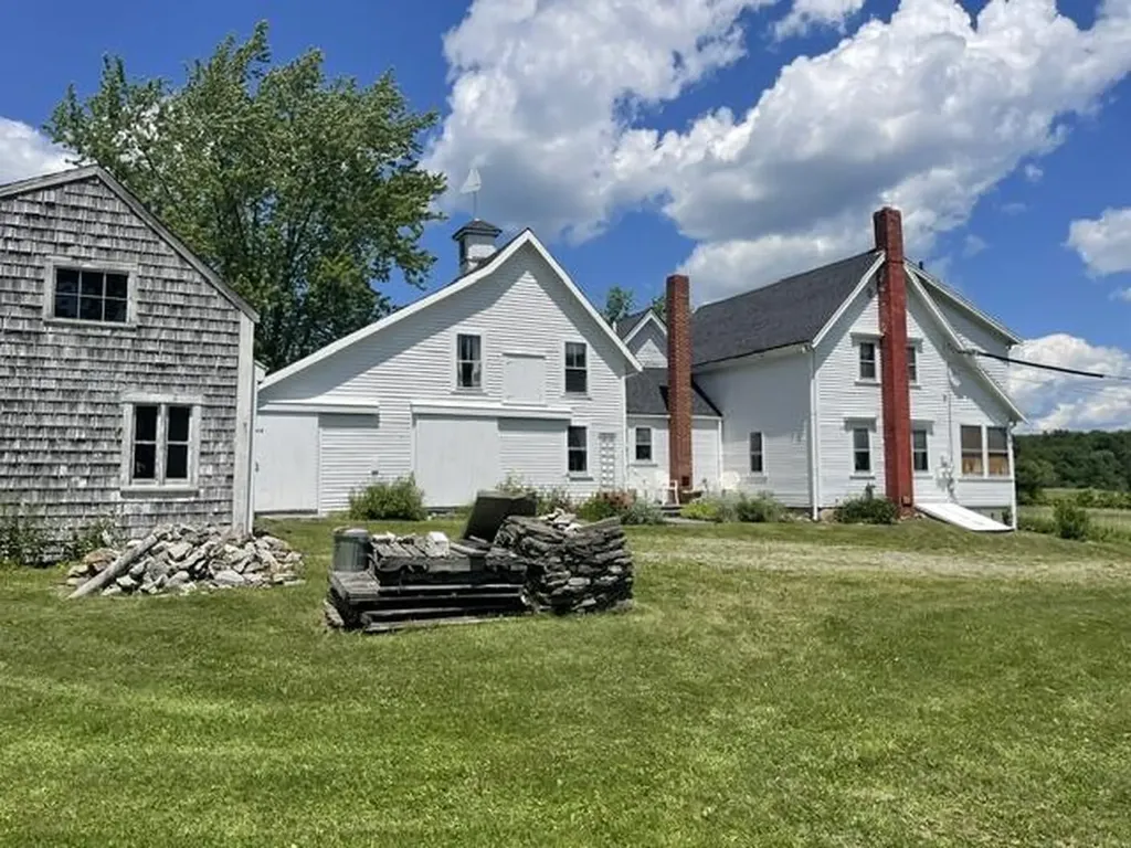 1500 State Route 32 Bristol ME 04564