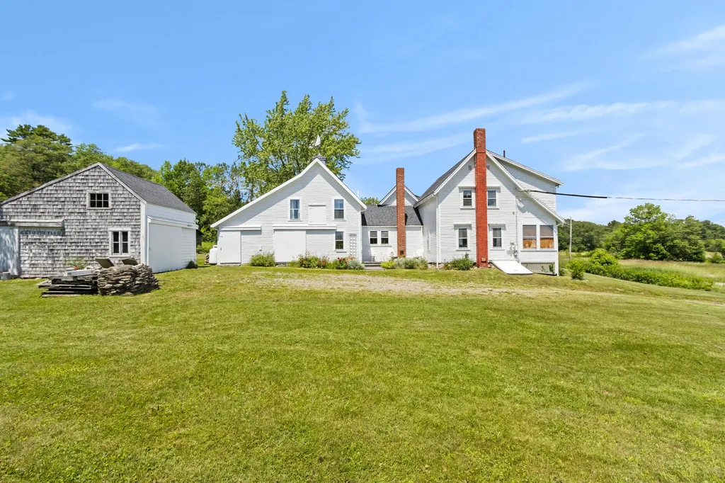 1500 State Route 32 Bristol ME 04564