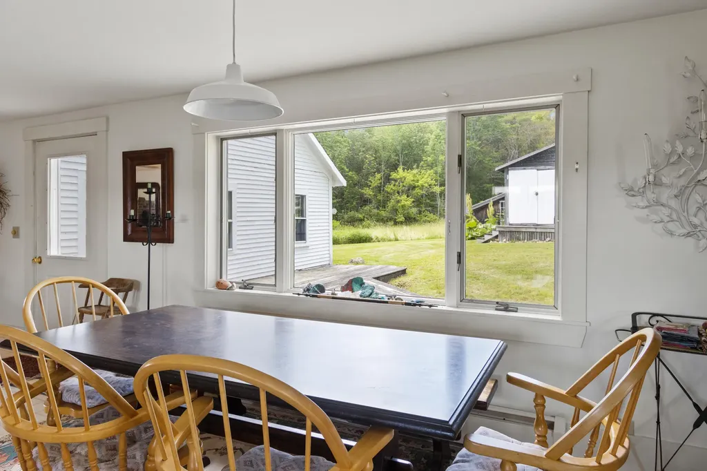 1500 State Route 32 Bristol ME 04564