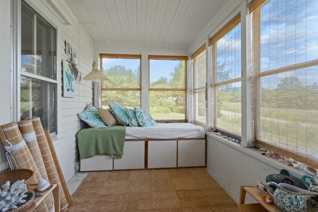 1500 State Route 32 Bristol ME 04564