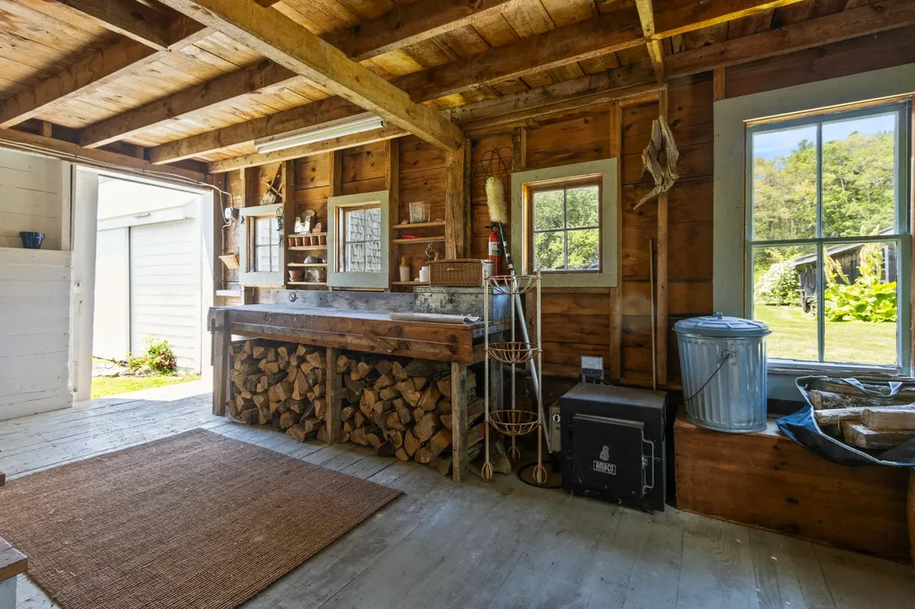 1500 State Route 32 Bristol ME 04564