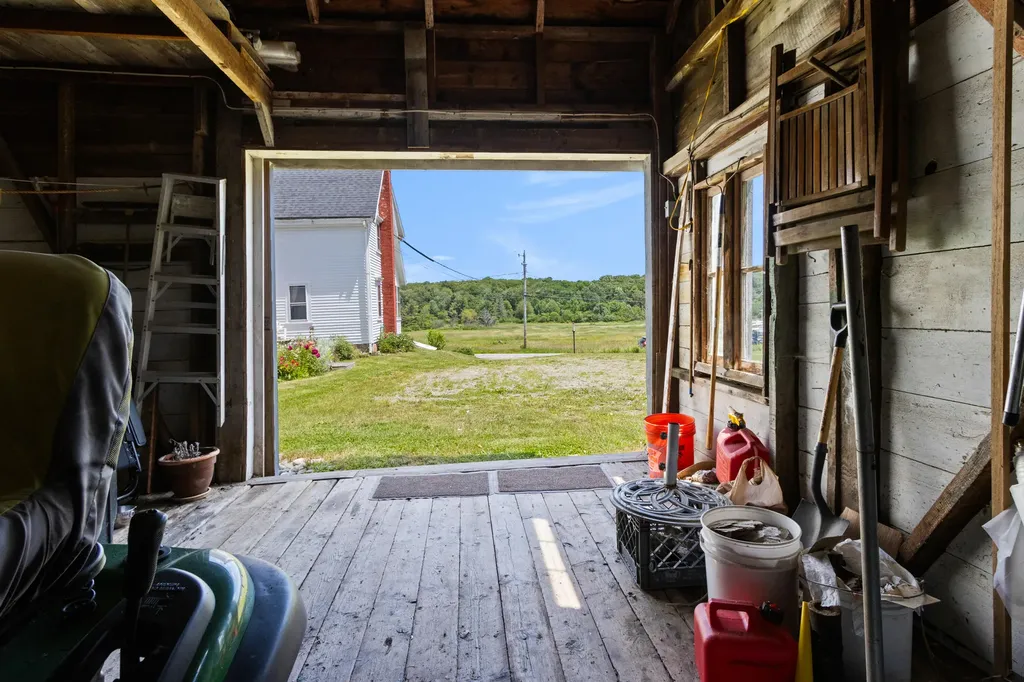 1500 State Route 32 Bristol ME 04564