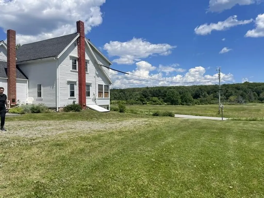1500 State Route 32 Bristol ME 04564