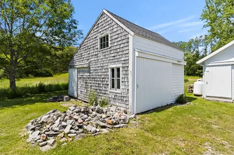 1500 State Route 32 Bristol ME 04564