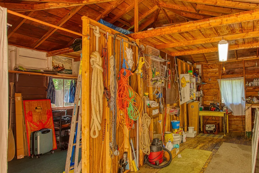 87 Crest Avenue Boothbay Harbor ME 04538