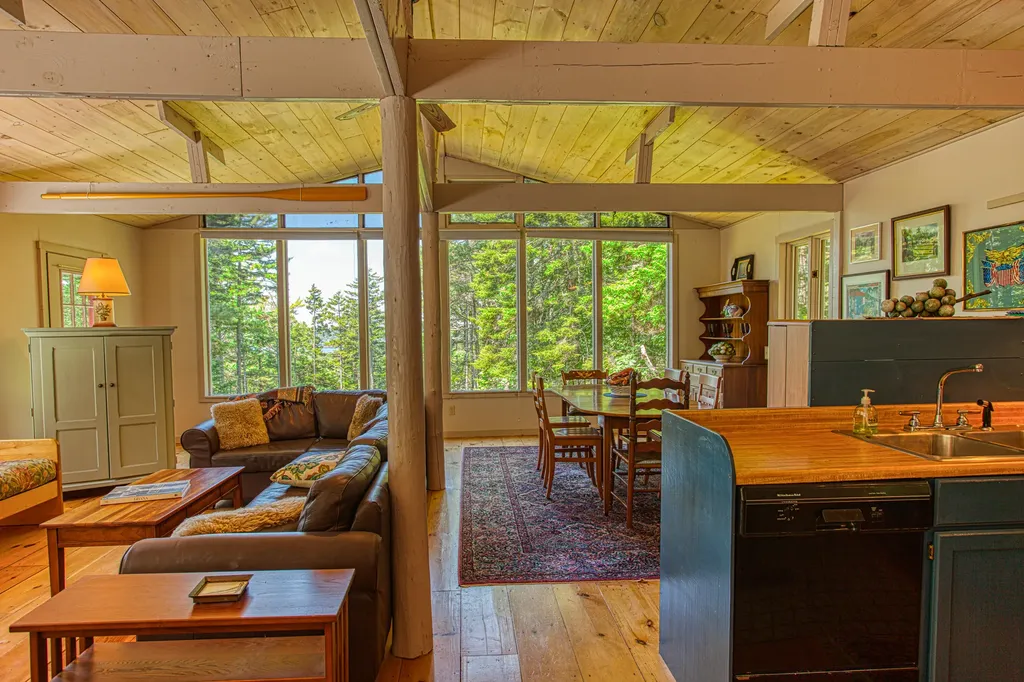 87 Crest Avenue Boothbay Harbor ME 04538