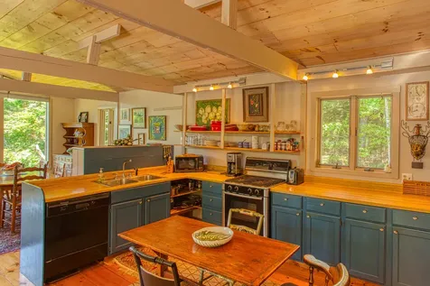 87 Crest Avenue Boothbay Harbor ME 04538