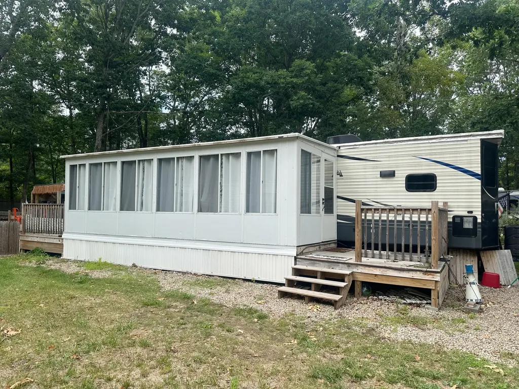 1 Robinson Way Kennebunk ME 04043