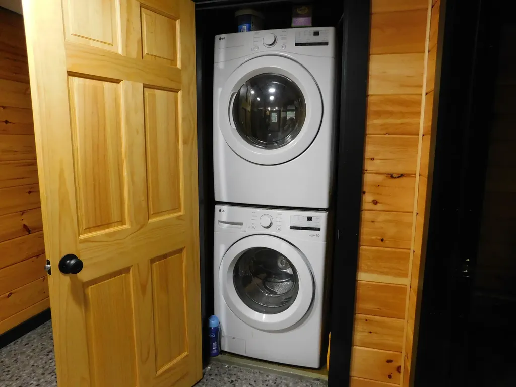 11 Deal Drive Sabattus ME 04280