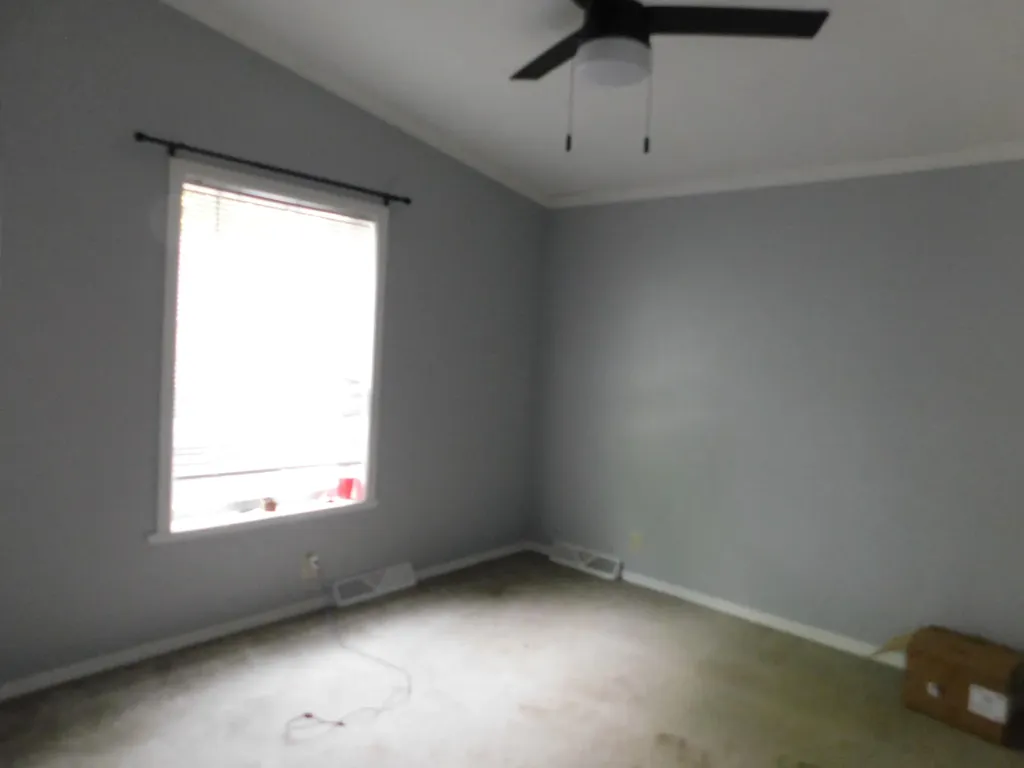 11 Deal Drive Sabattus ME 04280